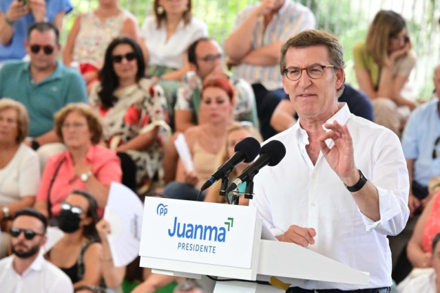 Feijóo en un acto en Cádiz este lunes 12 de junio.