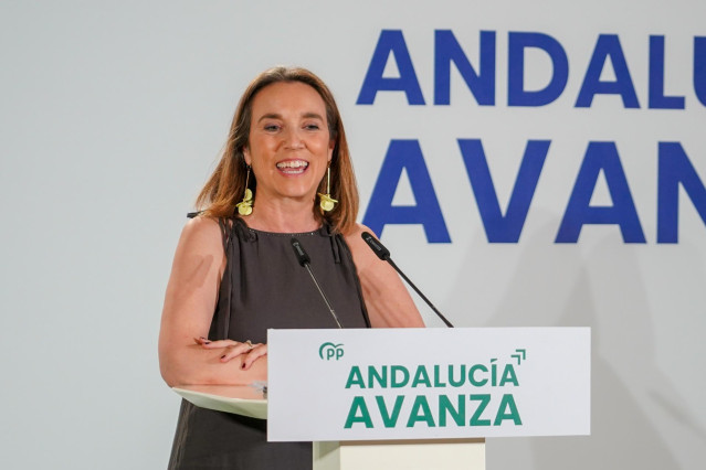 La secretaria general del PP, Cuca Gamarra,  en un acto de campaña. Archivo.