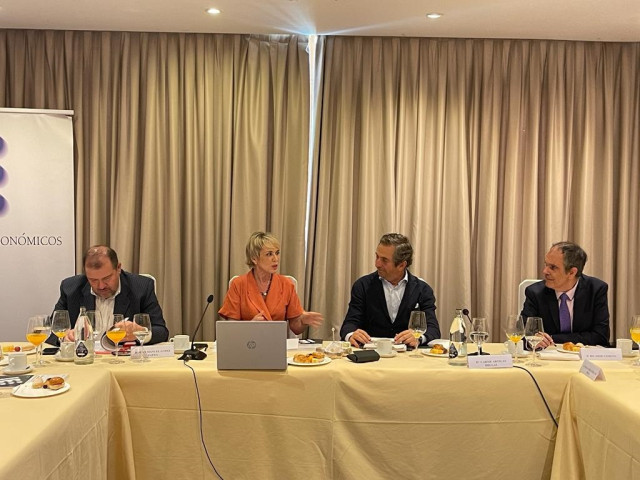 Presentación del estudio del Instututo de Estudios Económicos 'El impacto económico del sector del dato en España. Una propuesta de cuantificación' con la presencia de la secretaria de Estado de Digitalización e Inteligencia Artificial, Carme Artigas