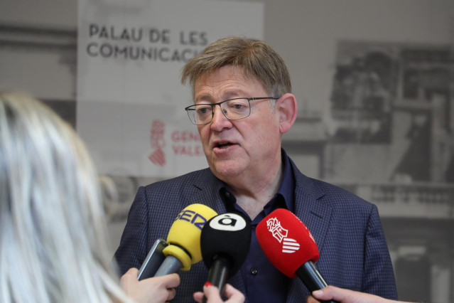 Archivo - Ximo Puig en declaraciones a los medios
