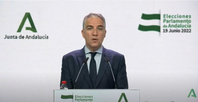 El consejero de Presidencia y portavoz del Gobierno andaluz, Elías Bendodo, informa en rueda de prensa en Sevilla sobre el inicio de la jornada electoral del 19J