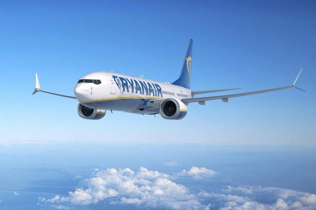 Archivo - Ryanair 737-MAX 8 ArtworkK66200.