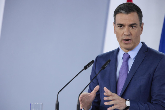 El presidente del Gobierno de España , Pedro Sánchez, comparece tras la reunión del Consejo de Ministros Extraordinario, en el Palacio de la Moncloa, a 22 de junio de 2022, en Madrid (España). El Gobierno ha anunciado la aprobación de un decreto de medida