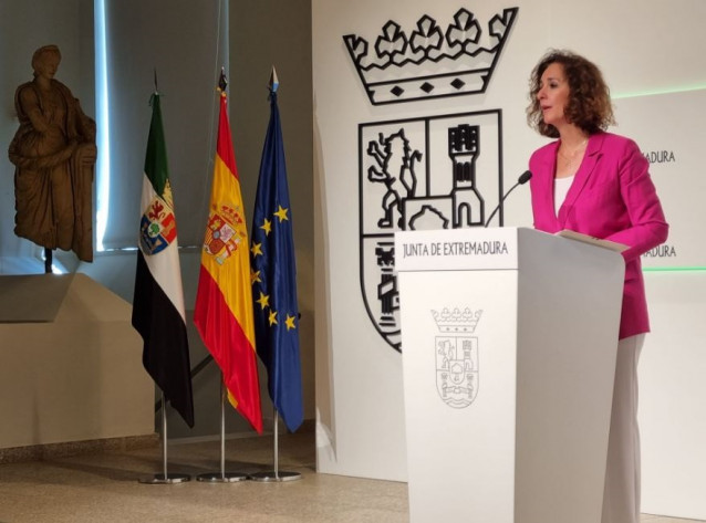 La consejera para la Transición Ecológica y Sostenibilidad, Olga García, en rueda de prensa