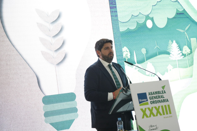 Fotonoticia+Sonido/ López Miras Felicita A Pedreño Por Su Reelección Al Frente De Ucomur Y Destaca El Compromiso Del Gobierno Regional Con La Economía Social