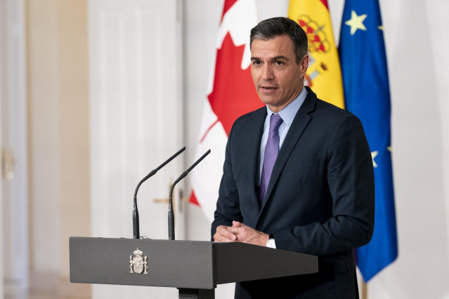 El presidente del Gobierno, Pedro Sánchez, comparece después de su reunión con el primer ministro de Canadá, en el Palacio de La Moncloa, a 30 de junio de 2022, en Madrid (España). Este encuentro se enmarca dentro de las audiencias programadas del preside