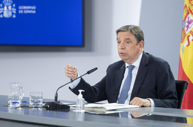 Luis Planas en una comparecencia ante los medios de comunicación.