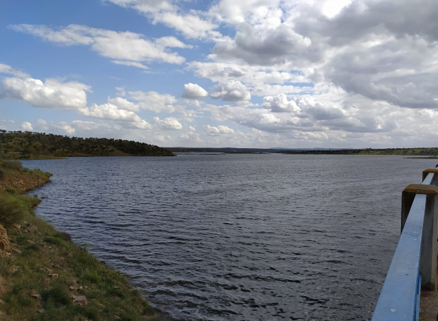 Archivo - La conexión del embalse de La Colada con el de Sierra Boyera es una de las opciones que se barajan para asegurar el suministro de agua potable al Norte de la provincia.
