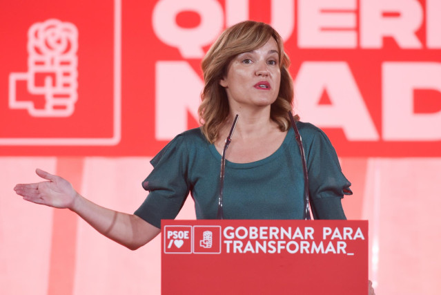 La ministra de educación, Pilar Alegría, interviene durante la celebración de la primera jornada de la Convención del PSOE Madrid ciudad, en el Palacio de Cibeles, a 30 de junio de 2022, en Madrid (España).