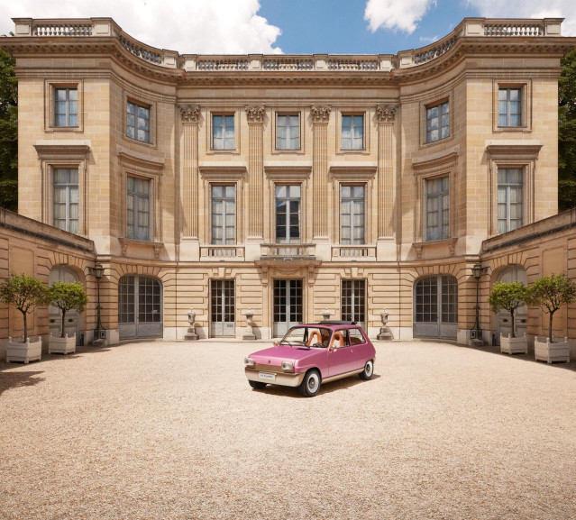 Archivo - El Renault 5 se reinventa en su 50 aniversario con un 'showcar' eléctrico