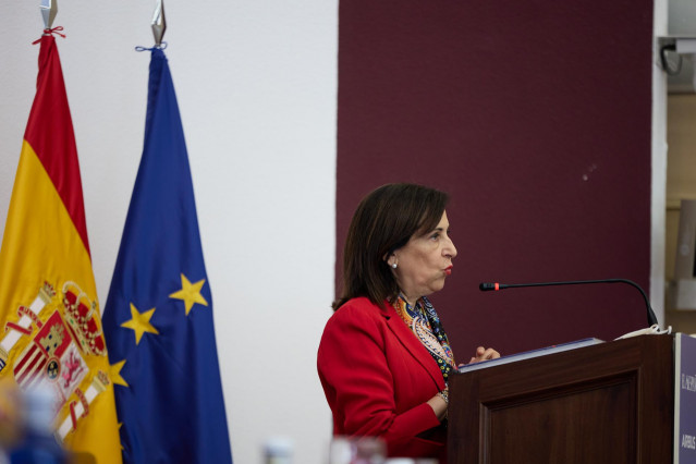 La ministra de Defensa, Margarita Robles, interviene en la clausura la jornada 'El futuro de la OTAN tras la Cumbre de Madrid', en la Escuela Diplomática, a 5 de julio de 2022, en Madrid (España).