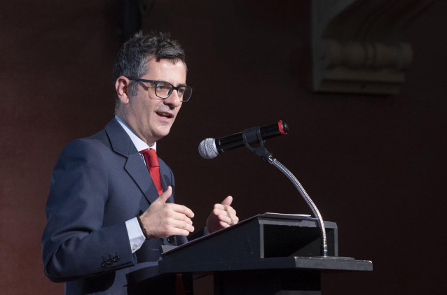 El ministro de la Presidencia, Relaciones con las Cortes y Memoria Democrática, Félix Bolaños, interviene en la presentación del proyecto ‘Los Carteles de la Guerra’, en el Ateneo de Madrid, a 1 de julio de 2022, en Madrid (España)