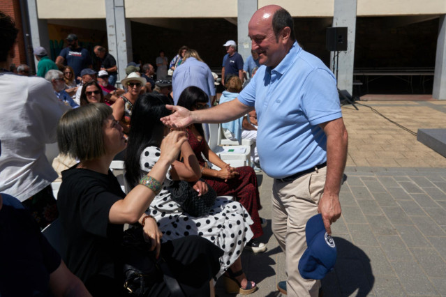 El presidente del PNV, Andoni Ortuzar, durante la cuarta edición del 'Alderdikide Eguna de Araba'