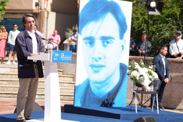 El expresidente del Gobierno José María Aznar, en el homenaje a Miguel Angel Blanco.