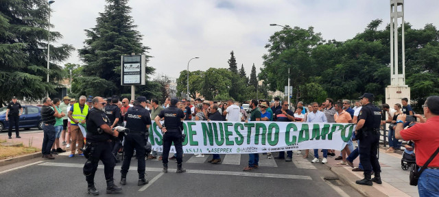 Protesta de agricultores en BAdajoz