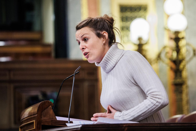 Archivo - La portavoz de la CUP en el Congreso, Mireia Vehí, interviene en una sesión plenaria en el Congreso de los Diputados, a 23 de noviembre de 2021, en Madrid, (España).  El proyecto de Presupuestos Generales del Estado de 2022 afronta a partir de e
