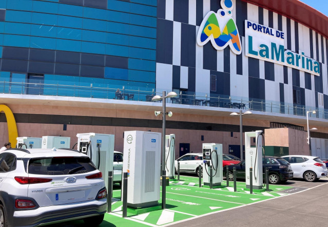 Iberdrola pone en marcha en Ondara una estación de recarga ultrarrápida para vehículos eléctricos