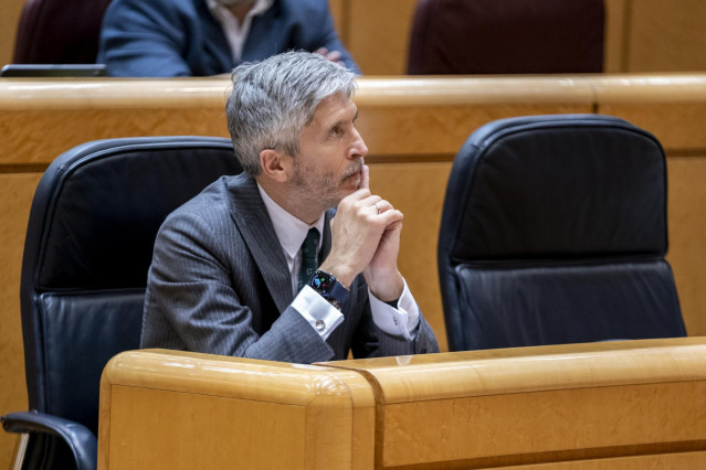 Archivo - El ministro de Interior, Fernando Grande-Marlaska, en una sesión de control al Gobierno en el Senado, a 26 de abril de 2022, en Madrid (España). Esta es la segunda vez que el presidente del Ejecutivo asiste al Senado en lo que llevamos de 2022 p