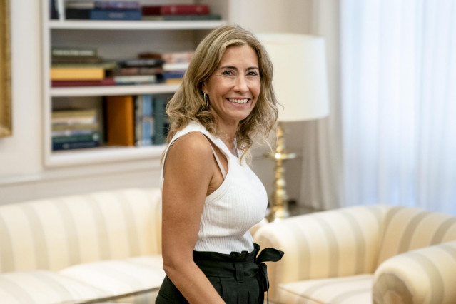 La ministra de Transportes, Movilidad y Agenda Urbana, Raquel Sánchez, durante la firma de un protocolo, en el ministerio de Transportes, Movilidad y Agenda Urbana, a 24 de agosto de 2022, en Madrid (España).