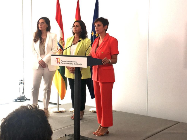 La ministra de Política Territorial Isabel Rodríguez, en su intervención en una comparecencia de prensa en Calahorra