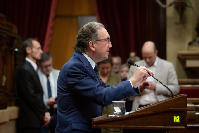 Imagen de archivo - El conseller de Economía, Jaume Giró, interviene durante una sesión plenaria, en el Parlament de Cataluña, a 29 de junio de 2022, en Barcelona, Catalunya (España).
