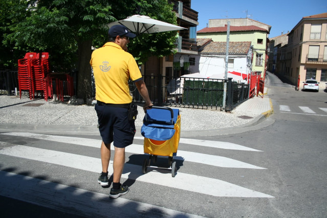 Los carteros rurales de Correos.