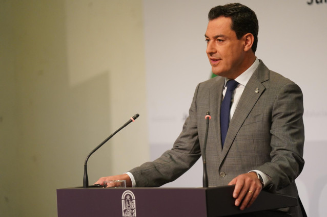 Archivo - El presidente de la Junta de Andalucía, Juanma Moreno, en una fotografía de archivo
