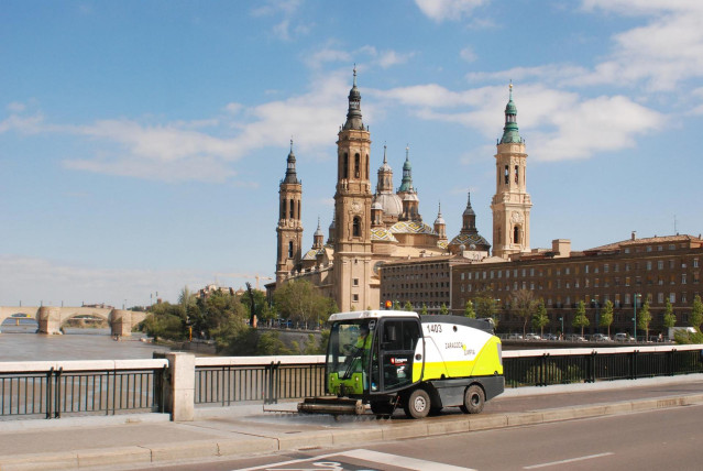 Limpieza viaria en Zaragoza.