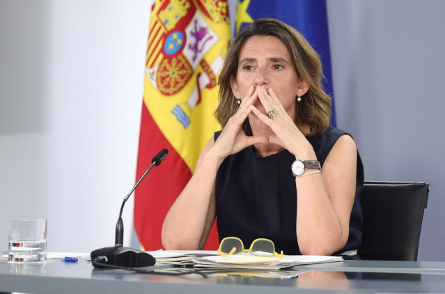 Archivo - La vicepresidenta tercera y ministra para la Transición Ecológica y el Reto Demográfico, Teresa Ribera, en una rueda de prensa tras la reunión del Consejo de Ministros en Moncloa, a 11 de julio de 2022, en Madrid (España). Este Consejo ha sido a