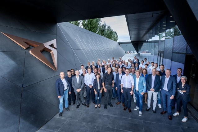 Griffiths, consejero delegado de Seat y Cupra se reune con el presidente del grupo Volkswagen, Oliver Blume; el consejero delegado de Volkswagen, Thomas Schäfer, y el director financiero de Volkswagen, Arno Antlitz