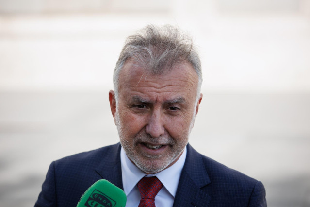 Archivo - El presidente de Canarias, Ángel Víctor Torres, en una imagen de archivo