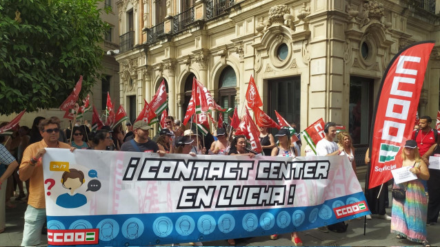 Archivo - CCOO pide 