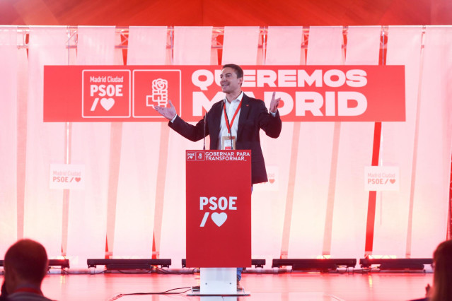 Archivo - El secretario general del PSOE Madrid, Juan Lobato, interviene durante la celebración de la segunda y última jornada de la Convención del PSOE Madrid Ciudad, en el Palacio de Cibeles, a 30 de junio de 2022, en Madrid (España). La sede del Ayunta