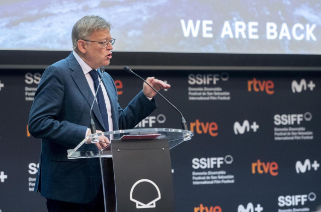 El president de la Generalitat valenciana, Ximo Puig, interviene durante la presentación de la reapertura de los estudios de Ciudad de la Luz en el LXX Festival de Cine de San Sebastián