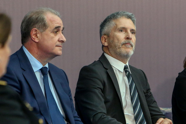 Archivo - El director general de la Policía, Francisco Pardo, y el ministro del Interior, Fernando Grande-Marlaska, en un acto celebrado en 2019