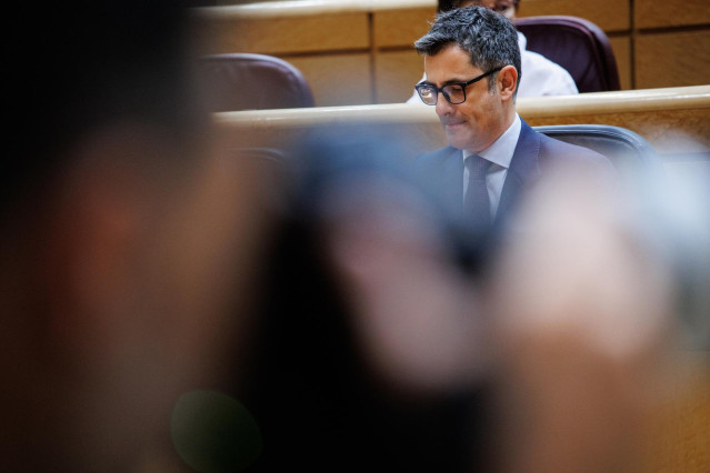 Archivo - El ministro de la Presidencia, Relaciones con las Cortes y Memoria Democrática, Félix Bolaños, durante una sesión plenaria, en el Senado, a 21 de junio de 2022, en Madrid (España). Esta es la última sesión de control al Gobierno antes del parón