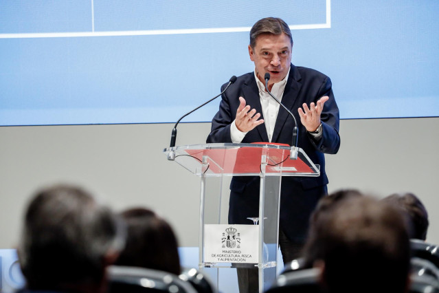 El ministro de Agricultura, Pesca y Alimentación, Luis Planas, en una imagen de archivo.