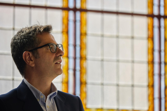 El ministro de la Presidencia, Félix Bolaños, durante una visita al Panteón de los Hombres Ilustres, a 16 de septiembre de 2022, en Madrid (España).