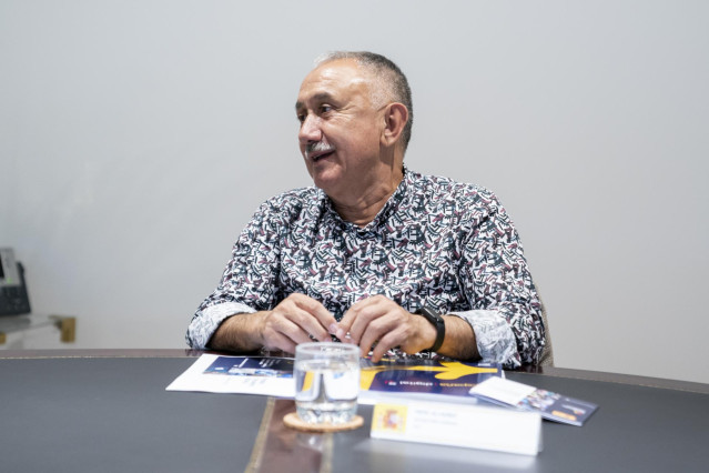 El secretario general de UGT, Pepe Álvarez, durante una reunión para abordar la agenda del Plan de Recuperación, en el Ministerio de Asuntos Económicos, a 19 de septiembre de 2022, en Madrid (España). Álvarez tiene previsto trasladar en este encuentro con