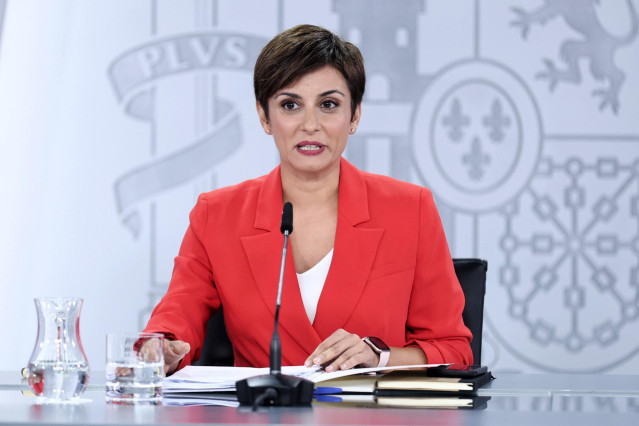 La ministra Portavoz, Isabel Rodríguez, interviene durante una rueda de prensa posterior a la reunión del Consejo de Ministros, a 20 de septiembre de 2022, en Madrid (España).