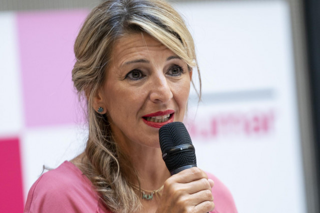 La vicepresidenta segunda y ministra de Trabajo y Economía Social, Yolanda Díaz, interviene durante la presentación de los coordinadores de trabajo de ‘Sumar’, en el Espacio Larra, a 23 de septiembre de 2022, en Madrid (España).