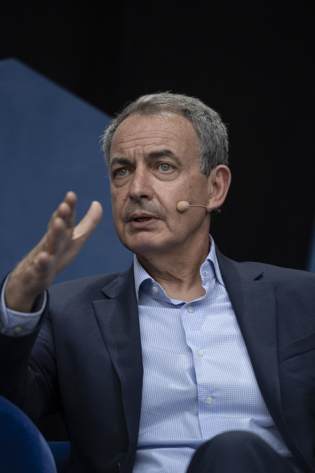 El expresidente del Gobierno José Luis Rodríguez Zapatero interviene en un debate sobre la agenda global organizado por elDiario.es, a 24 de septiembre de 2022, en Valencia