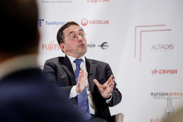 El ministro de Asuntos Exteriores, Unión Europea y Cooperación, José Manuel Albares, interviene durante un desayuno informativo de Europa Press, en el Hyatt Regency Hesperia Madrid, a 26 de septiembre de 2022, en Madrid (España).