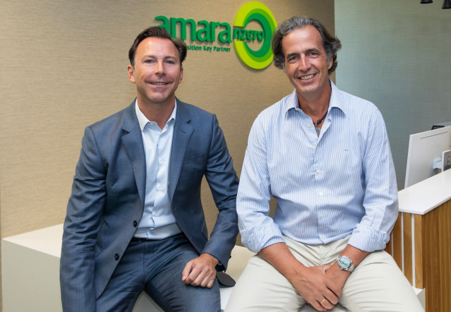 De izquierda a derecha: Gonzalo Errejón, CEO de Amara Nzero, y Pablo Arnús, presidente de Amara Nzero.