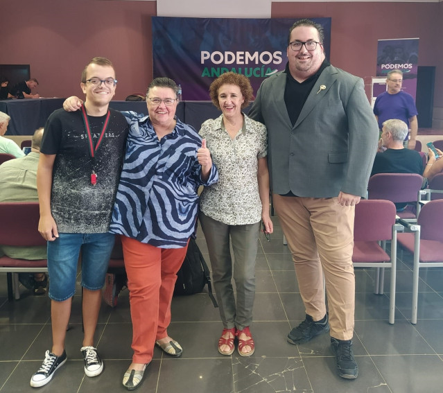 Delegados de Podemos Córdoba en la Conferencia Municipalista celebrada en Mollina, entre ellos Sonia Bachiller (2ª izda.), ya dimitida.