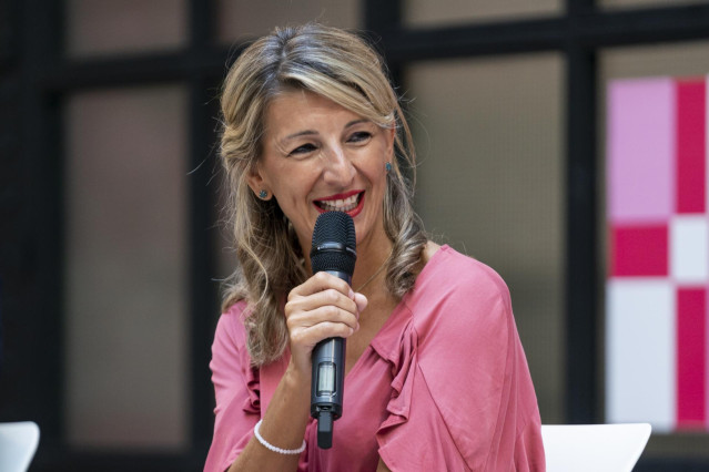 La vicepresidenta segunda y ministra de Trabajo y Economía Social, Yolanda Díaz, interviene durante la presentación de los coordinadores de trabajo de ‘Sumar’, en el Espacio Larra, a 23 de septiembre de 2022, en Madrid (España).