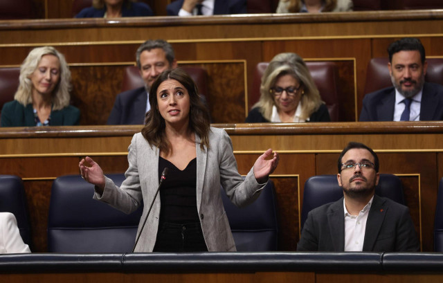 La ministra de Igualdad, Irene Montero, interviene durante una sesión de control al Gobierno, a 28 de septiembre de 2022, en Madrid (España).