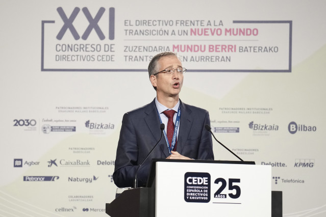 El gobernador del Banco de España, Pablo Hernández de Cos, interviene en el XXI Congreso de Directivos de la Fundación CEDE- a 29 de septiembre de 2022, en Barakaldo, Vizcaya (España)