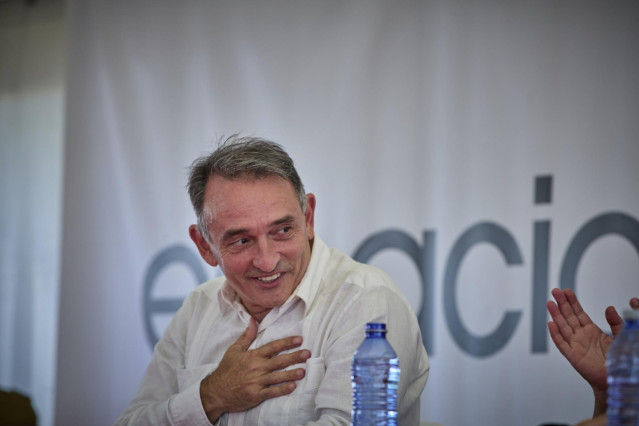 Archivo - El secretario general del PCE, Enrique Santiago, en el evento ‘Gobernar o tener el poder’, durante las fiesta del centenario del PCE, en el Auditorio Miguel Ríos de Rivas-Vaciamadrid, a 25 de septiembre de 2021, en Rivas-Vaciamadrid, Madrid (Esp