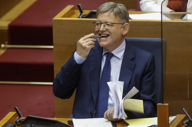 El president de la Generalitat valenciana, Ximo Puig, durante el debate de política general, en las Cort Valencianes, a 27 de septiembre de 2022, en Valencia, Comunidad Valenciana (España). El debate da inicio al curso político y está marcado por las elec